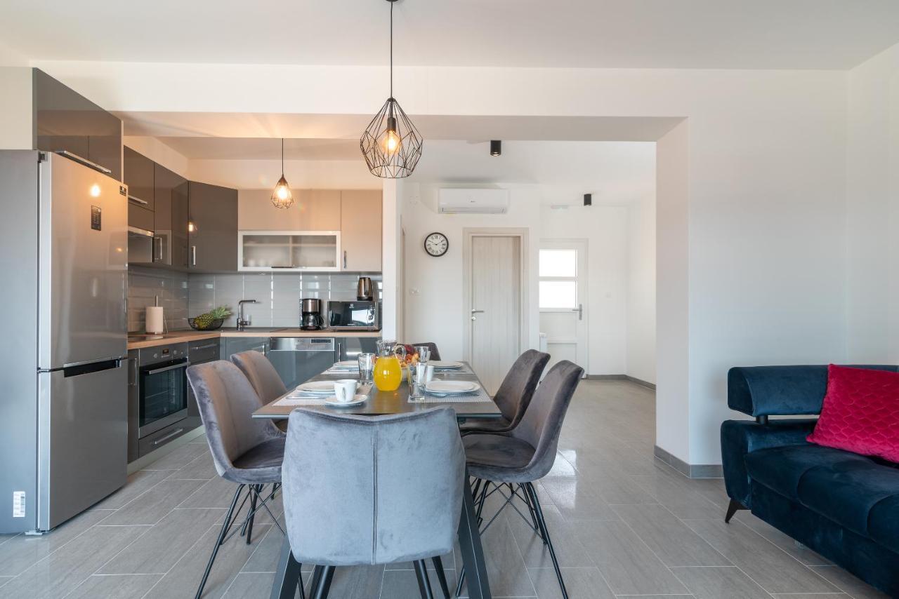 Villa Dalmata Трогир Экстерьер фото